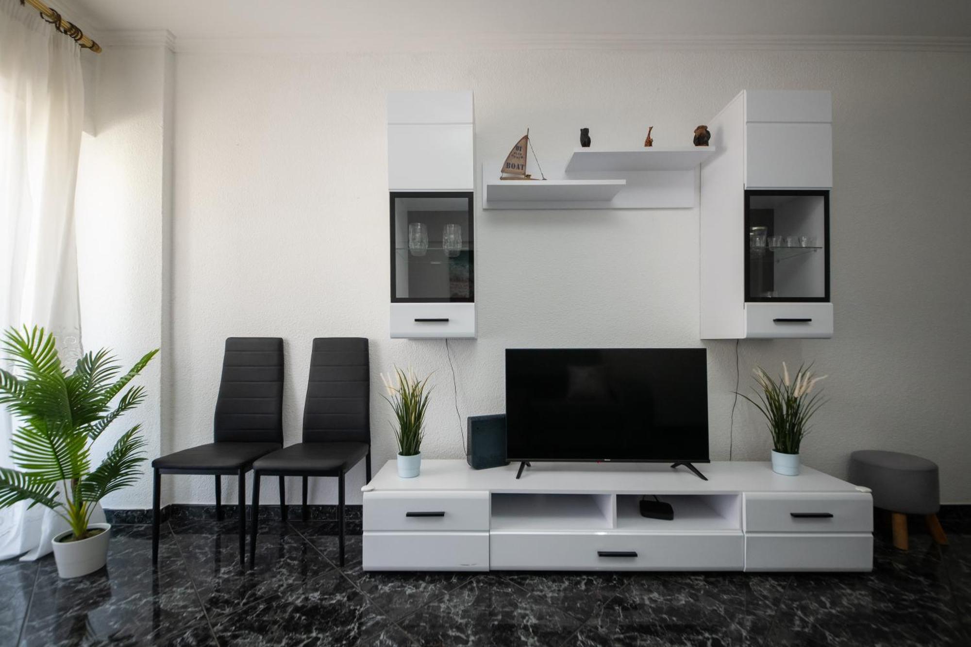 Stunning Blue House, Caparica Apartment