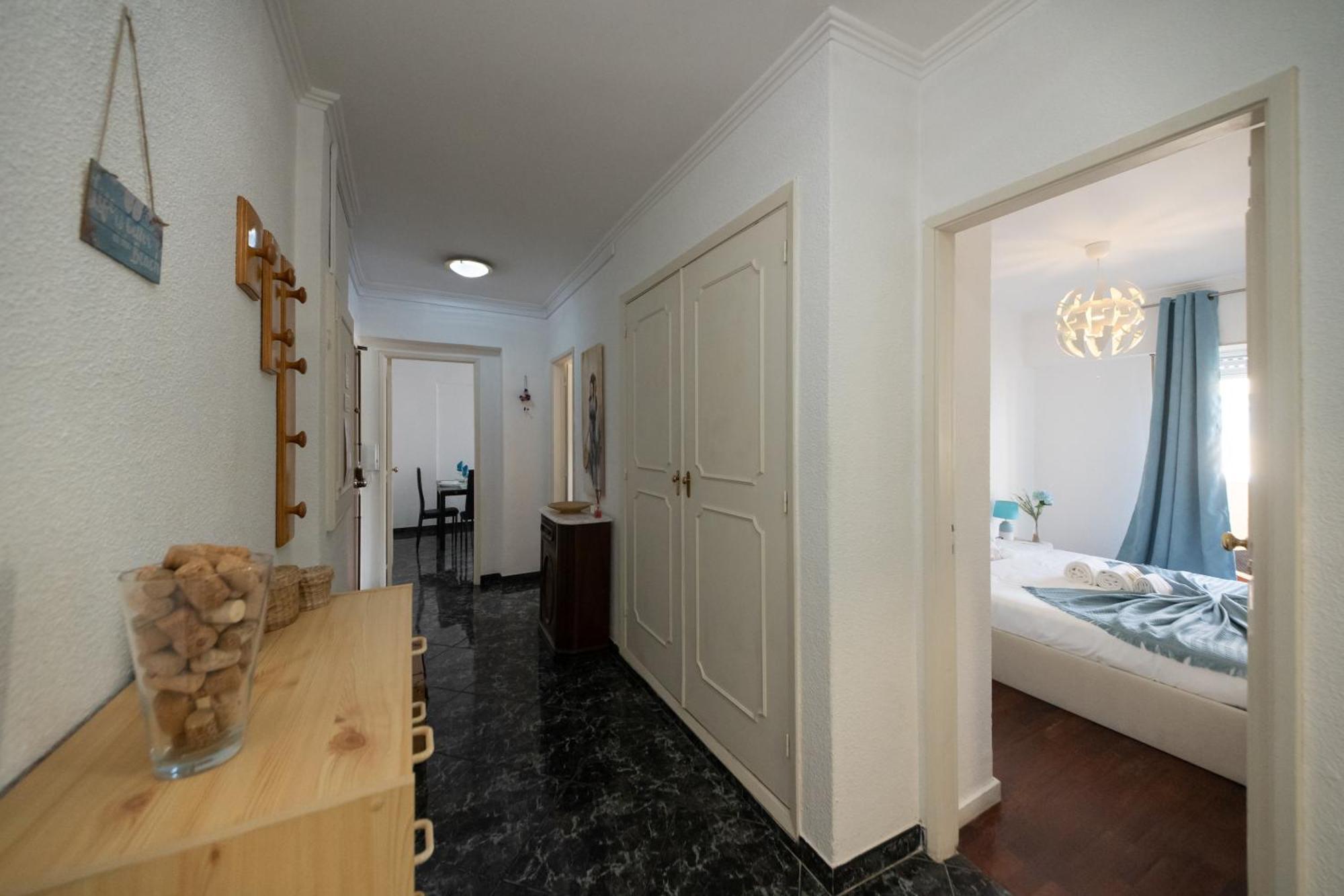 Apartment Stunning Blue House, Caparica